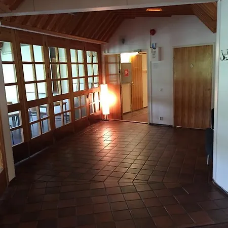 Motel Juhla & Kokoustila Haukilampi Klaukkala